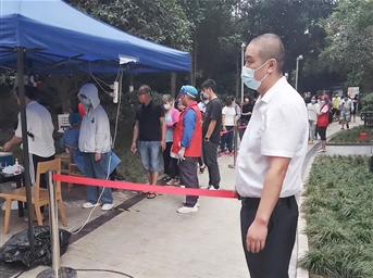 抗疫进行时|昼夜守护，抗疫有我们