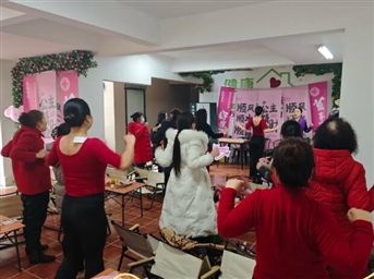 每一个『她』都是自己人生的主角